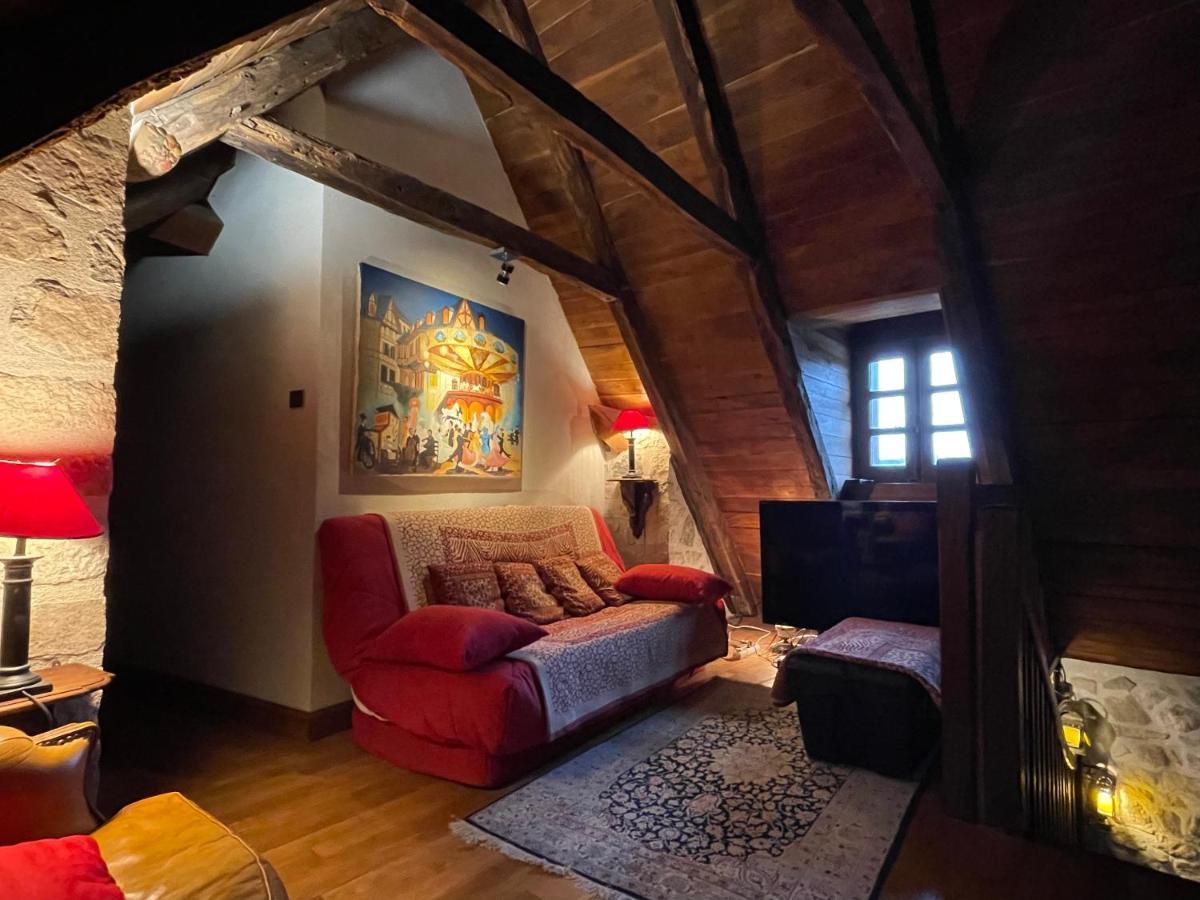 La Maison De Mon Père Le Nayrac Extérieur photo