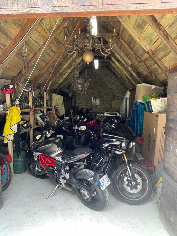 La Maison De Mon Père Le Nayrac Extérieur photo